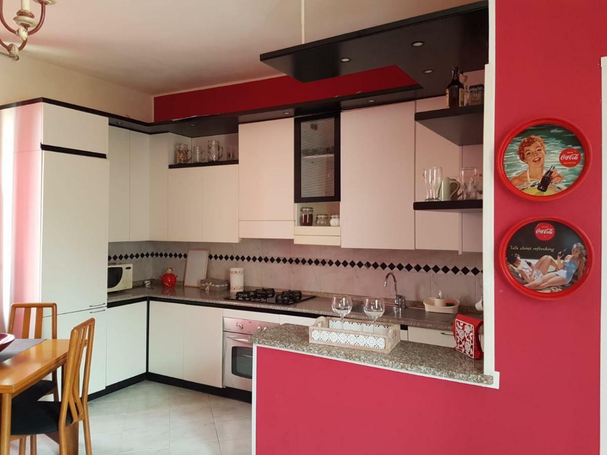 Domus Lungo Ticino Apartment Pavia Bagian luar foto